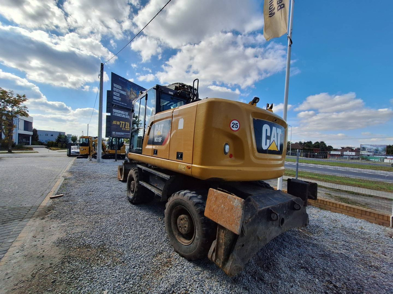 CAT M318F - Pyöräalustainen kaivinkone: kuva CAT M318F - Pyöräalustainen kaivinkone CAT M318F - Pyöräalustainen kaivinkone: kuva CAT M318F - Pyöräalustainen kaivinkone