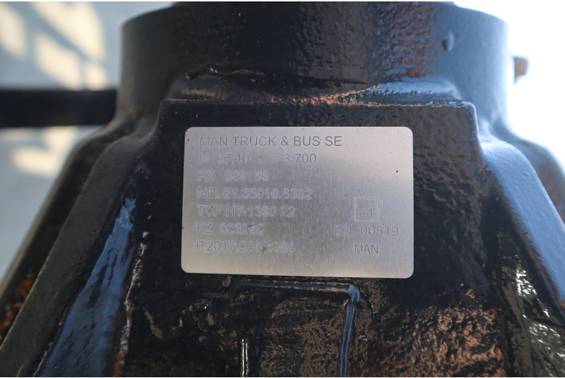 MAN HY-1360-22 37/10 - Taka-akseli - Kuorma-auto: kuva MAN HY-1360-22 37/10 - Taka-akseli - Kuorma-auto MAN HY-1360-22 37/10 - Taka-akseli - Kuorma-auto: kuva MAN HY-1360-22 37/10 - Taka-akseli - Kuorma-auto