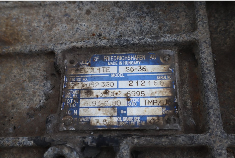 ZF S6-36 - Vaihdelaatikko - Kuorma-auto: kuva ZF S6-36 - Vaihdelaatikko - Kuorma-auto ZF S6-36 - Vaihdelaatikko - Kuorma-auto: kuva ZF S6-36 - Vaihdelaatikko - Kuorma-auto