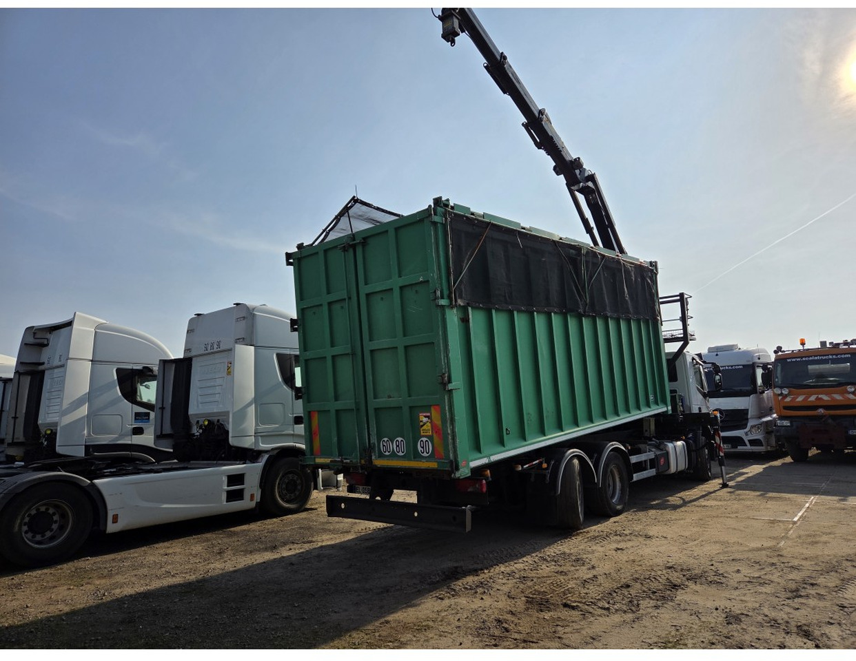 IVECO STRALIS 420 6X2 TIPPER CRANE KESLA 17 TON 2 EXT STEERING REAR AXLE - Kippiauto kuorma-auto, Nosturiauto: kuva IVECO STRALIS 420 6X2 TIPPER CRANE KESLA 17 TON 2 EXT STEERING REAR AXLE - Kippiauto kuorma-auto, Nosturiauto IVECO STRALIS 420 6X2 TIPPER CRANE KESLA 17 TON 2 EXT STEERING REAR AXLE - Kippiauto kuorma-auto, Nosturiauto: kuva IVECO STRALIS 420 6X2 TIPPER CRANE KESLA 17 TON 2 EXT STEERING REAR AXLE - Kippiauto kuorma-auto, Nosturiauto