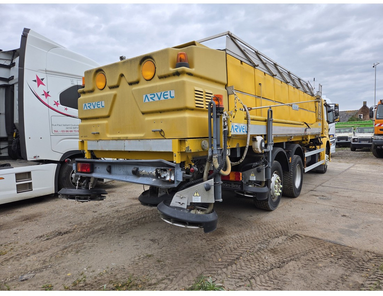 MERCEDES AXOR 2533 6X2 CHASSIS LOW MILEAGE - Kuorma-auto alusta, Lumikone: kuva MERCEDES AXOR 2533 6X2 CHASSIS LOW MILEAGE - Kuorma-auto alusta, Lumikone MERCEDES AXOR 2533 6X2 CHASSIS LOW MILEAGE - Kuorma-auto alusta, Lumikone: kuva MERCEDES AXOR 2533 6X2 CHASSIS LOW MILEAGE - Kuorma-auto alusta, Lumikone