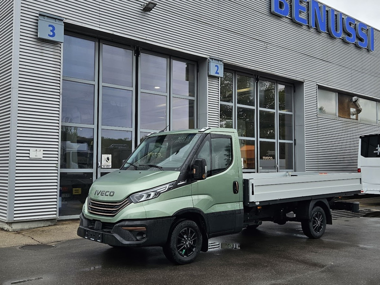IVECO Daily 35S14A8 - Pakettiauto: kuva IVECO Daily 35S14A8 - Pakettiauto IVECO Daily 35S14A8 - Pakettiauto: kuva IVECO Daily 35S14A8 - Pakettiauto