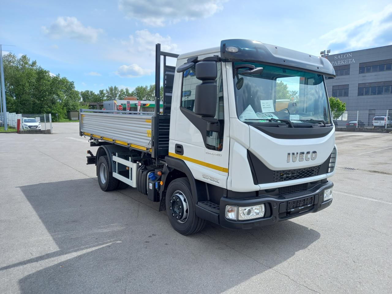 IVECO Eurocargo ML120EL25 - Kippiauto kuorma-auto: kuva IVECO Eurocargo ML120EL25 - Kippiauto kuorma-auto IVECO Eurocargo ML120EL25 - Kippiauto kuorma-auto: kuva IVECO Eurocargo ML120EL25 - Kippiauto kuorma-auto