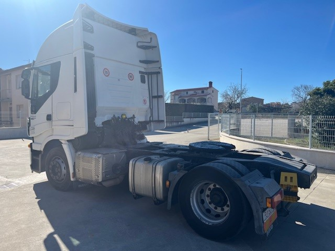 IVECO Stralis AS440S42T/P - Vetopöytäauto: kuva IVECO Stralis AS440S42T/P - Vetopöytäauto IVECO Stralis AS440S42T/P - Vetopöytäauto: kuva IVECO Stralis AS440S42T/P - Vetopöytäauto