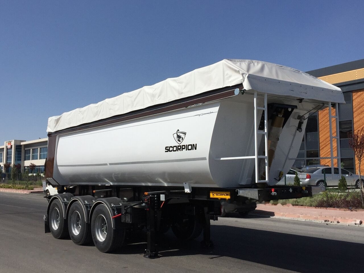 Scorpion Trailer SCORPION TRAILER NEW 3 AXLE TIPPER SEMI TRAILER (MANUFACTURER COMPANY) - Kippiauto puoliperävaunu: kuva Scorpion Trailer SCORPION TRAILER NEW 3 AXLE TIPPER SEMI TRAILER (MANUFACTURER COMPANY) - Kippiauto puoliperävaunu Scorpion Trailer SCORPION TRAILER NEW 3 AXLE TIPPER SEMI TRAILER (MANUFACTURER COMPANY) - Kippiauto puoliperävaunu: kuva Scorpion Trailer SCORPION TRAILER NEW 3 AXLE TIPPER SEMI TRAILER (MANUFACTURER COMPANY) - Kippiauto puoliperävaunu