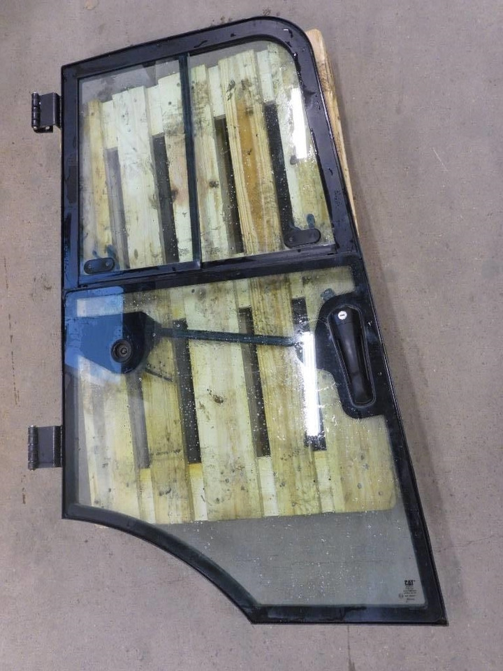 CAT 906 H 2 Höger dörr, 273-6171 - Ohjaamo - Rakennuskoneet: kuva CAT 906 H 2 Höger dörr, 273-6171 - Ohjaamo - Rakennuskoneet CAT 906 H 2 Höger dörr, 273-6171 - Ohjaamo - Rakennuskoneet: kuva CAT 906 H 2 Höger dörr, 273-6171 - Ohjaamo - Rakennuskoneet