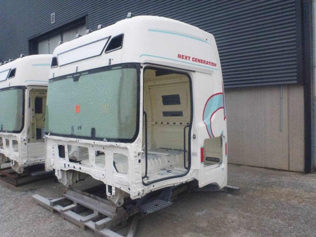 Scania R 650 - Ohjaamo - Kuorma-auto: kuva Scania R 650 - Ohjaamo - Kuorma-auto Scania R 650 - Ohjaamo - Kuorma-auto: kuva Scania R 650 - Ohjaamo - Kuorma-auto