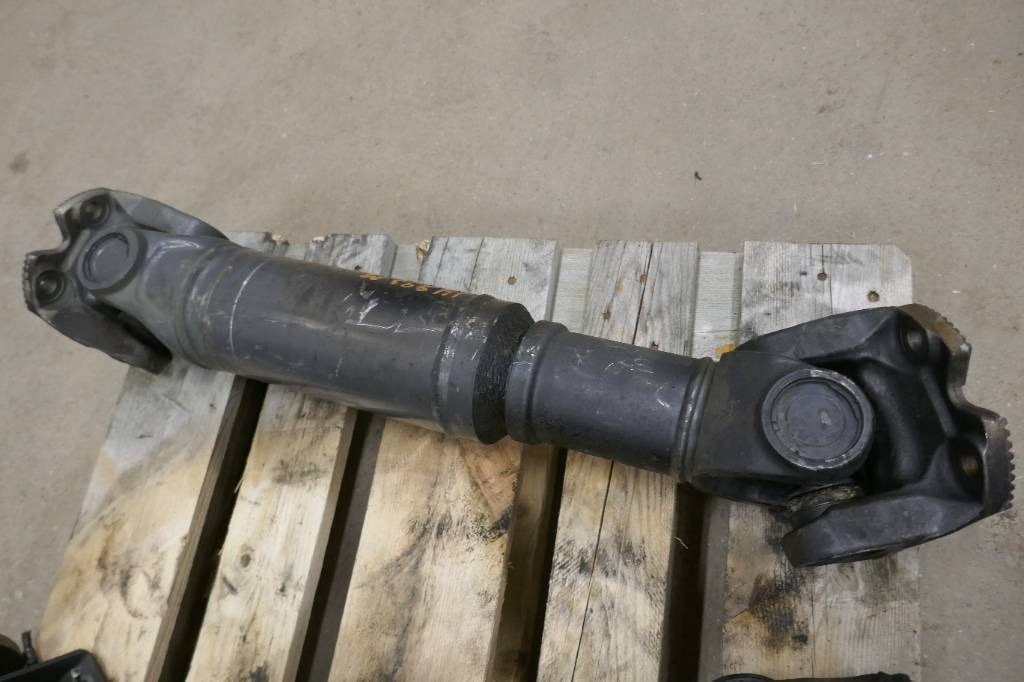 Volvo L180 HL Kardanaxel voe15085426 - Vaihdelaatikko - Rakennuskoneet: kuva Volvo L180 HL Kardanaxel voe15085426 - Vaihdelaatikko - Rakennuskoneet Volvo L180 HL Kardanaxel voe15085426 - Vaihdelaatikko - Rakennuskoneet: kuva Volvo L180 HL Kardanaxel voe15085426 - Vaihdelaatikko - Rakennuskoneet