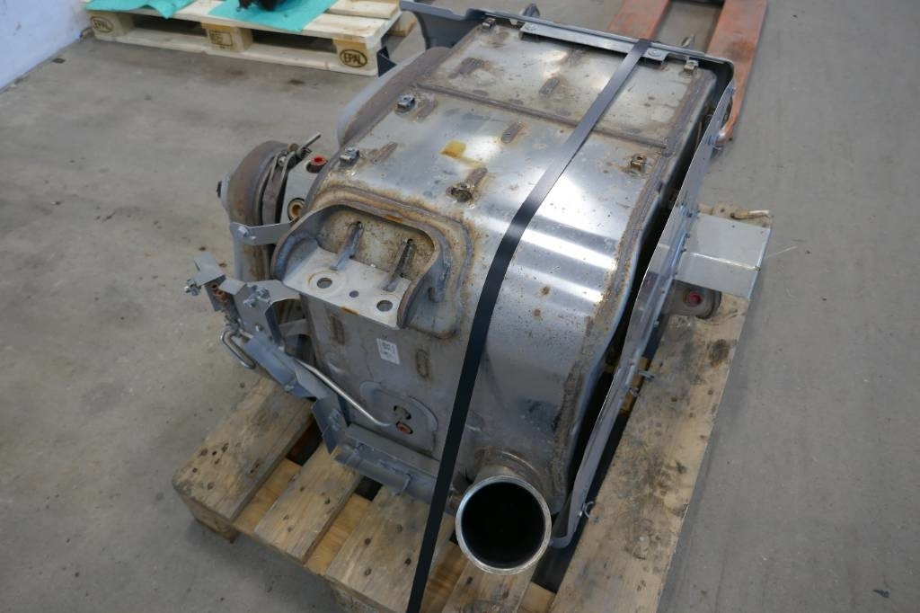 Volvo Ljuddämpare, 21750081 - Runko/ Alusta - Kuorma-auto: kuva Volvo Ljuddämpare, 21750081 - Runko/ Alusta - Kuorma-auto Volvo Ljuddämpare, 21750081 - Runko/ Alusta - Kuorma-auto: kuva Volvo Ljuddämpare, 21750081 - Runko/ Alusta - Kuorma-auto