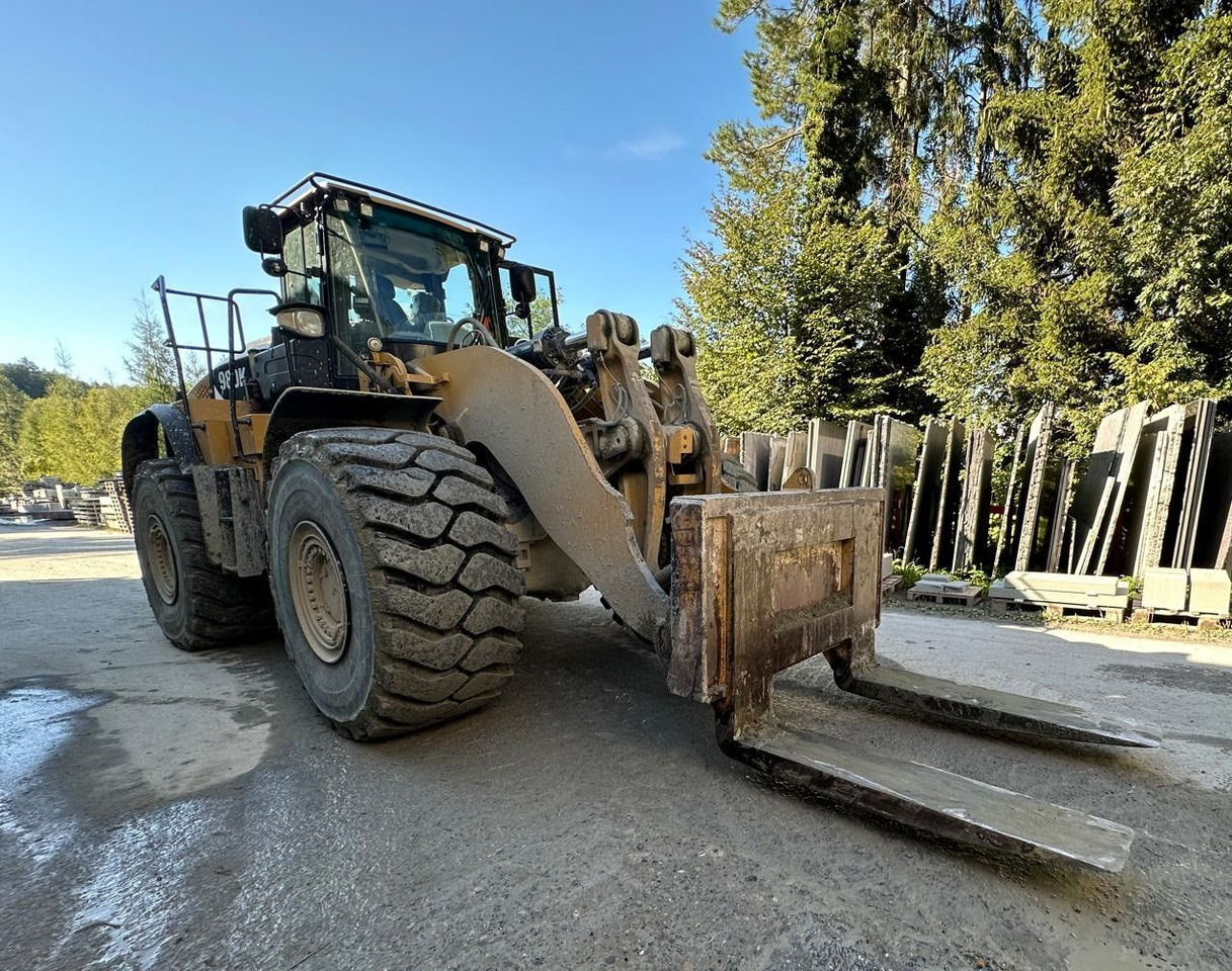 CAT 980K Block Handler,Bucket + forks,Schaufel+Gabel - Pyöräkuormaaja: kuva CAT 980K Block Handler,Bucket + forks,Schaufel+Gabel - Pyöräkuormaaja CAT 980K Block Handler,Bucket + forks,Schaufel+Gabel - Pyöräkuormaaja: kuva CAT 980K Block Handler,Bucket + forks,Schaufel+Gabel - Pyöräkuormaaja