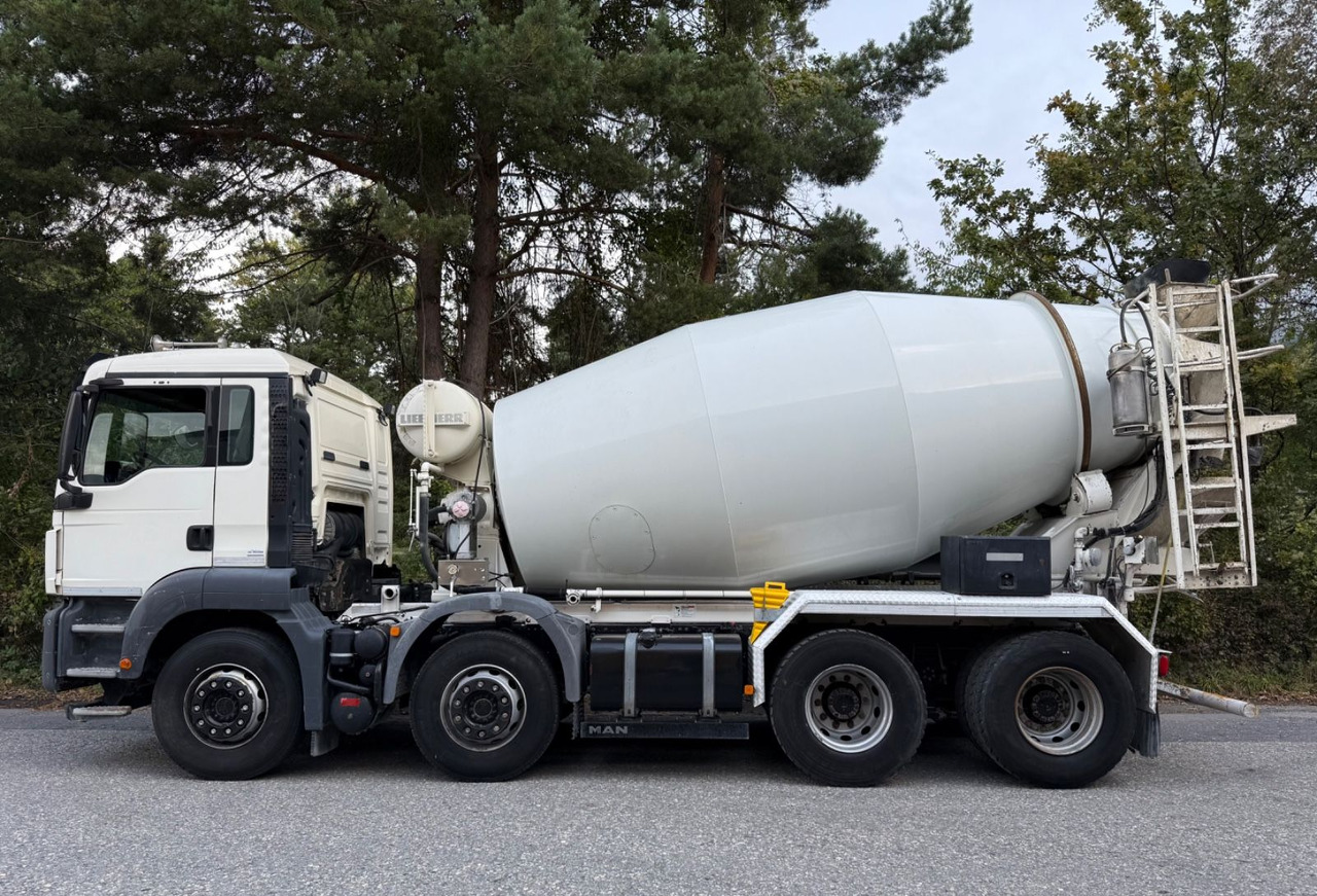 MAN TGS 32.440 8x4, Euro 6, Liebherr 9m3 - Betoniauto: kuva MAN TGS 32.440 8x4, Euro 6, Liebherr 9m3 - Betoniauto MAN TGS 32.440 8x4, Euro 6, Liebherr 9m3 - Betoniauto: kuva MAN TGS 32.440 8x4, Euro 6, Liebherr 9m3 - Betoniauto