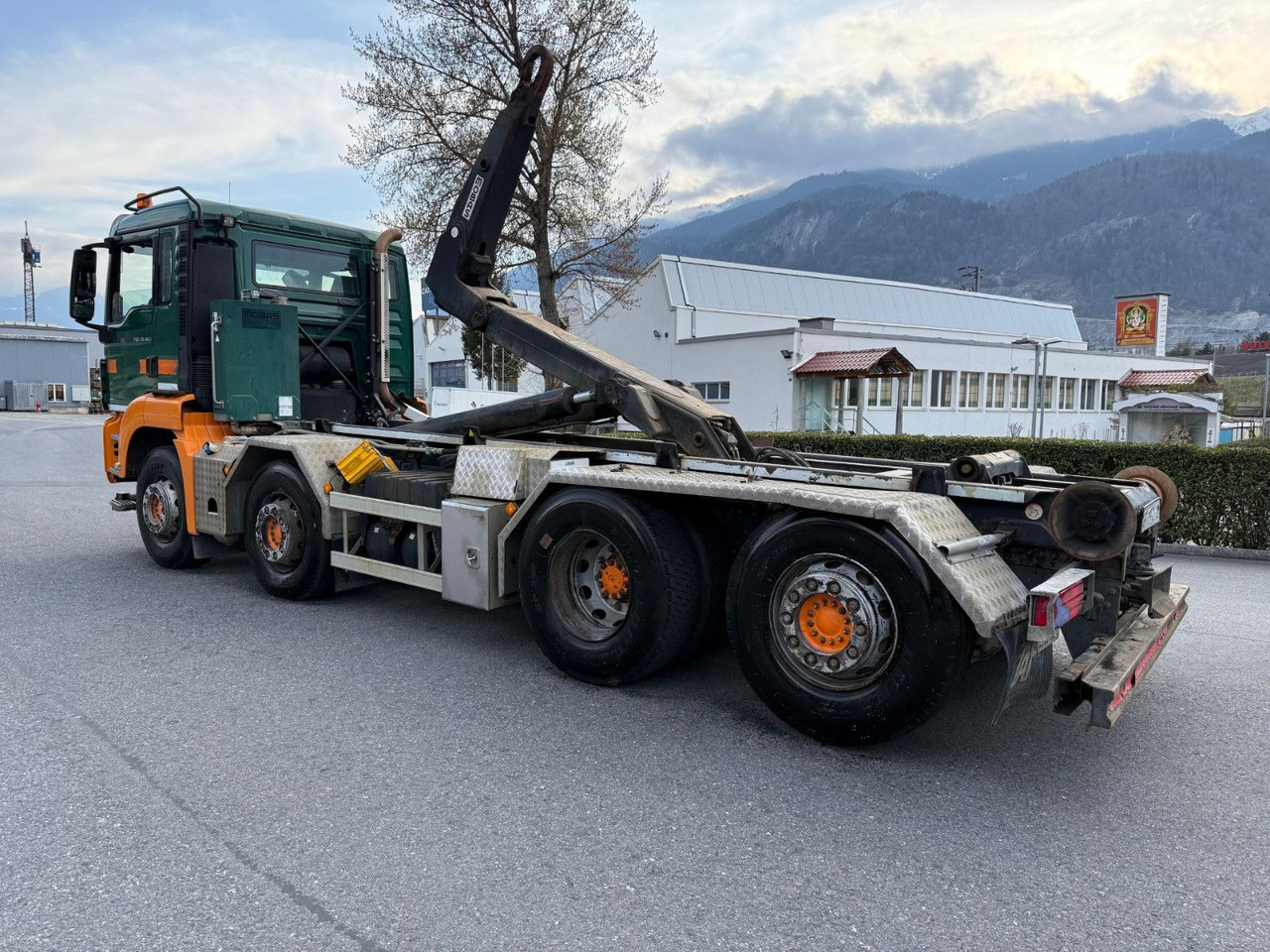 MAN TGS 35.480 8x2, E5, Mobas Abroll - Koukkulava kuorma-auto: kuva MAN TGS 35.480 8x2, E5, Mobas Abroll - Koukkulava kuorma-auto MAN TGS 35.480 8x2, E5, Mobas Abroll - Koukkulava kuorma-auto: kuva MAN TGS 35.480 8x2, E5, Mobas Abroll - Koukkulava kuorma-auto