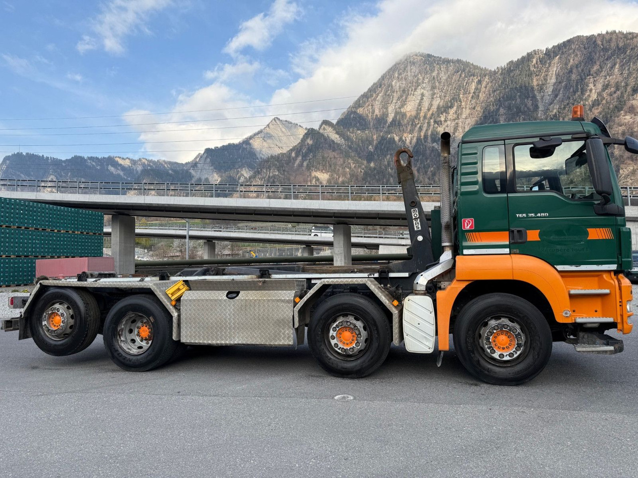 MAN TGS 35.480 8x2, E5, Mobas Abroll - Koukkulava kuorma-auto: kuva MAN TGS 35.480 8x2, E5, Mobas Abroll - Koukkulava kuorma-auto MAN TGS 35.480 8x2, E5, Mobas Abroll - Koukkulava kuorma-auto: kuva MAN TGS 35.480 8x2, E5, Mobas Abroll - Koukkulava kuorma-auto