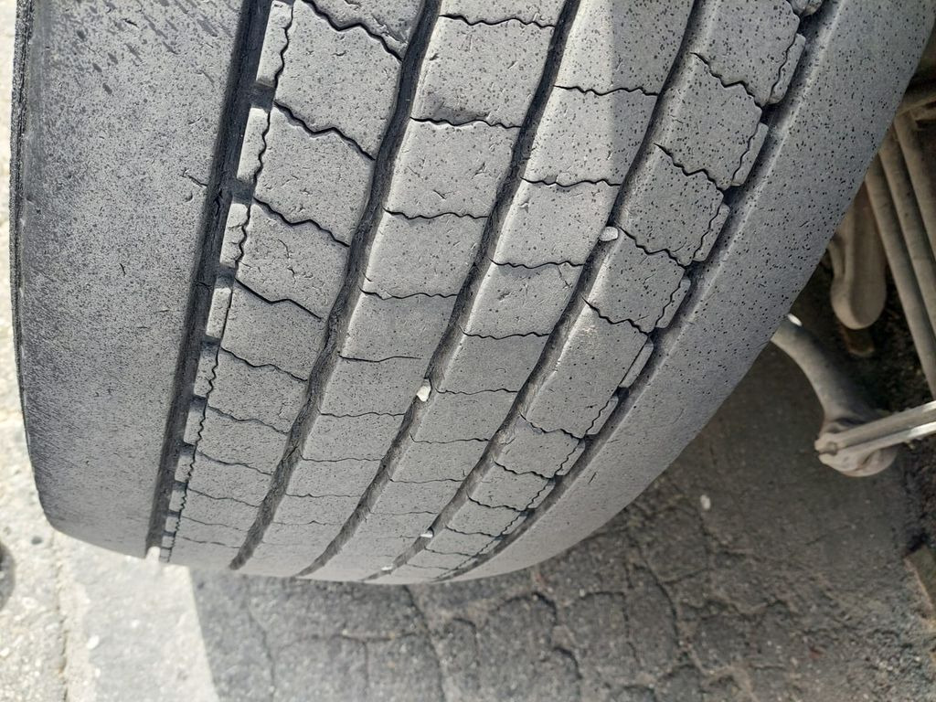Koukkulava kuorma-auto Mercedes-Benz Actros 3248 8x4, E5, MP3, EPS, Neuer Motor: kuva Koukkulava kuorma-auto Mercedes-Benz Actros 3248 8x4, E5, MP3, EPS, Neuer Motor