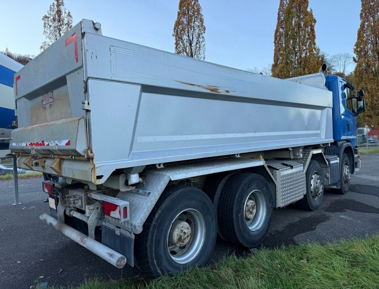 Scania G410 8x4, E6, Wechselsystem Mischer+Kipper - Betoniauto: kuva Scania G410 8x4, E6, Wechselsystem Mischer+Kipper - Betoniauto Scania G410 8x4, E6, Wechselsystem Mischer+Kipper - Betoniauto: kuva Scania G410 8x4, E6, Wechselsystem Mischer+Kipper - Betoniauto