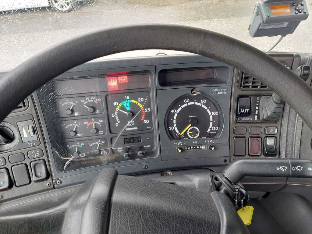 Leasing Scania P114 340 GB 4x2, E2, Welaki Gergen, Retarder  Scania P114 340 GB 4x2, E2, Welaki Gergen, Retarder: kuva Leasing Scania P114 340 GB 4x2, E2, Welaki Gergen, Retarder  Scania P114 340 GB 4x2, E2, Welaki Gergen, Retarder