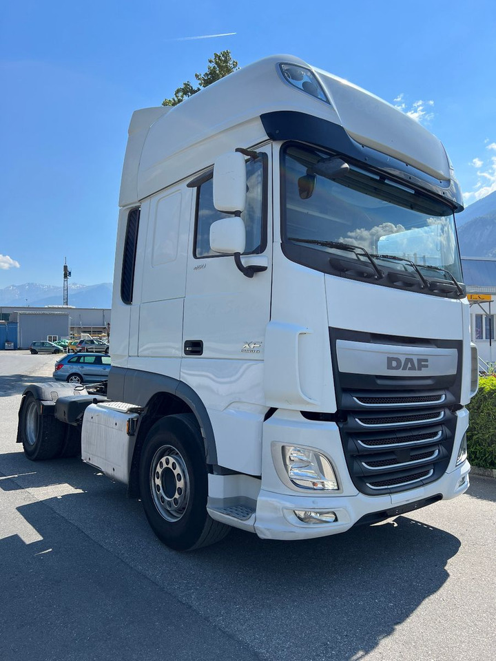 DAF FT XF 460 4x2, E6, PTO - Vetopöytäauto: kuva DAF FT XF 460 4x2, E6, PTO - Vetopöytäauto DAF FT XF 460 4x2, E6, PTO - Vetopöytäauto: kuva DAF FT XF 460 4x2, E6, PTO - Vetopöytäauto