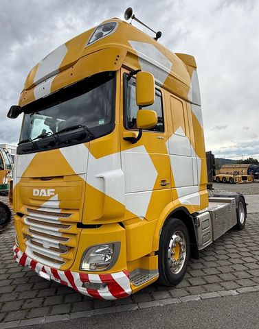 DAF XF460 4x2, Retarder, Euro 6, ALU Felgen - Vetopöytäauto: kuva DAF XF460 4x2, Retarder, Euro 6, ALU Felgen - Vetopöytäauto DAF XF460 4x2, Retarder, Euro 6, ALU Felgen - Vetopöytäauto: kuva DAF XF460 4x2, Retarder, Euro 6, ALU Felgen - Vetopöytäauto