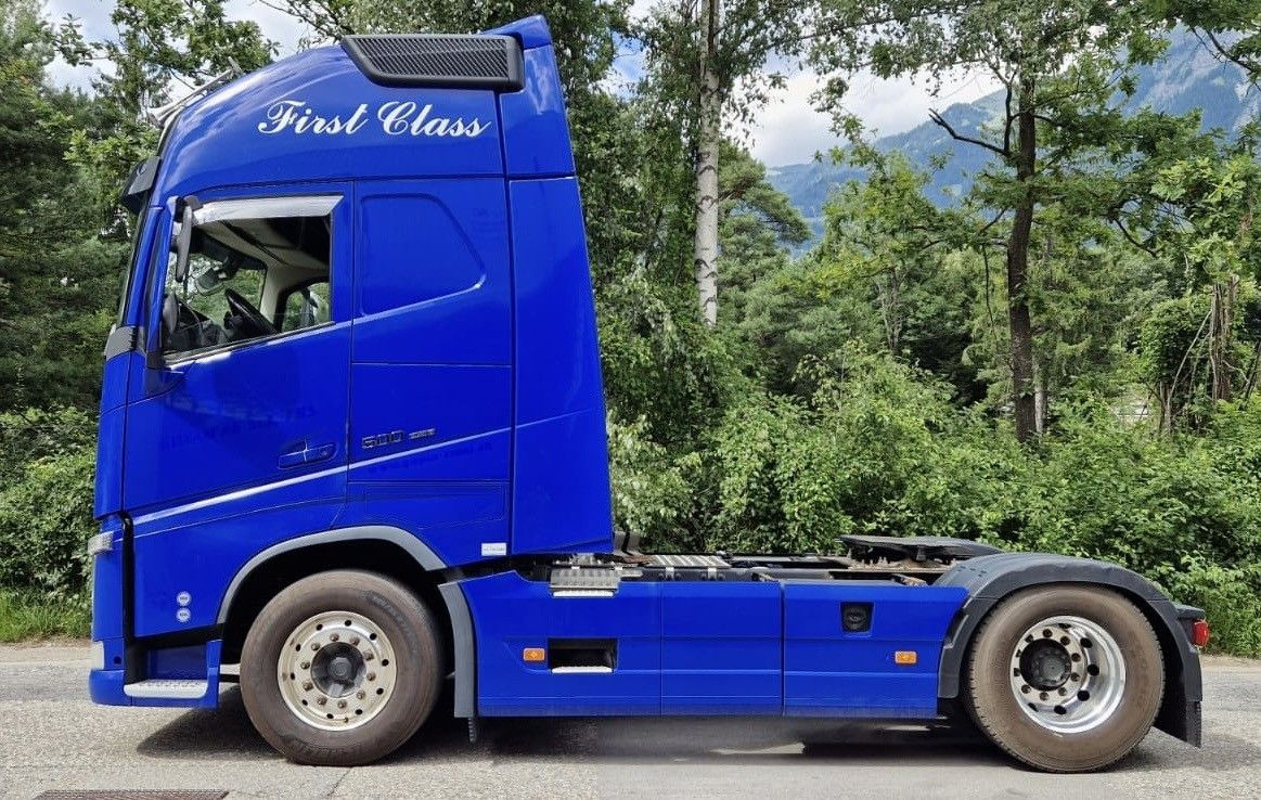 Volvo FH500 4x2, Euro 6, Retarder - Vetopöytäauto: kuva Volvo FH500 4x2, Euro 6, Retarder - Vetopöytäauto Volvo FH500 4x2, Euro 6, Retarder - Vetopöytäauto: kuva Volvo FH500 4x2, Euro 6, Retarder - Vetopöytäauto