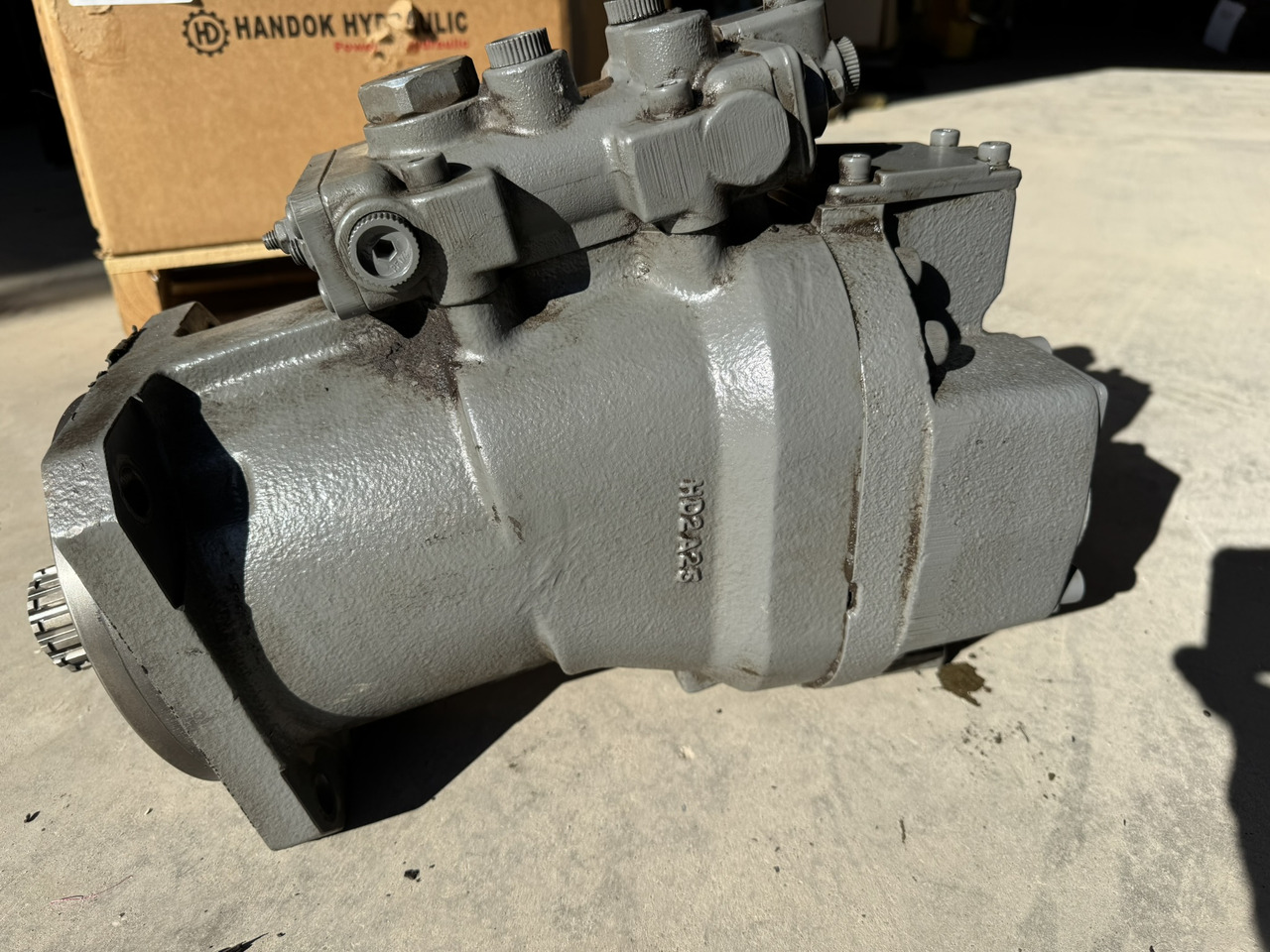 Handok HPV145H - Hydraulipumppu - Telakaivukone: kuva Handok HPV145H - Hydraulipumppu - Telakaivukone Handok HPV145H - Hydraulipumppu - Telakaivukone: kuva Handok HPV145H - Hydraulipumppu - Telakaivukone