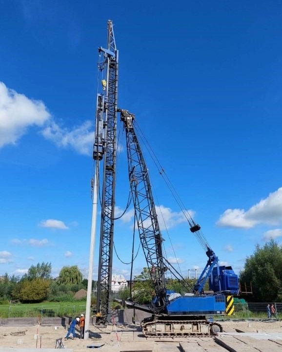 Hitachi KH300-3 PD - Telaketjunosturi: kuva Hitachi KH300-3 PD - Telaketjunosturi Hitachi KH300-3 PD - Telaketjunosturi: kuva Hitachi KH300-3 PD - Telaketjunosturi