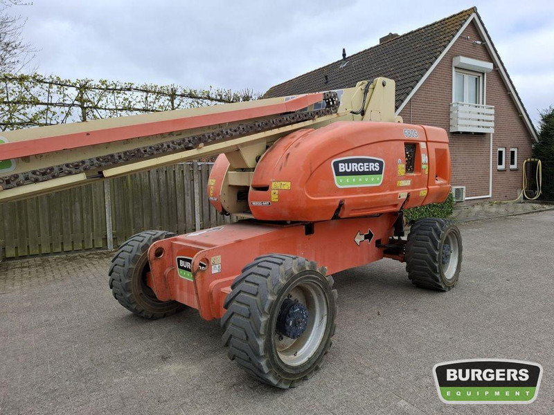 JLG 680S - Kuukulkija: kuva JLG 680S - Kuukulkija JLG 680S - Kuukulkija: kuva JLG 680S - Kuukulkija