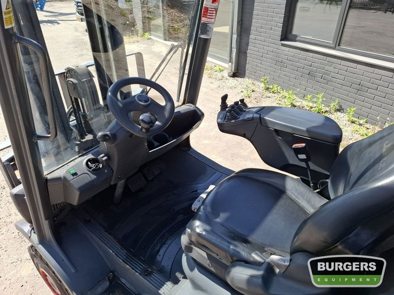 Linde H25T - Kaasutrukki: kuva Linde H25T - Kaasutrukki Linde H25T - Kaasutrukki: kuva Linde H25T - Kaasutrukki