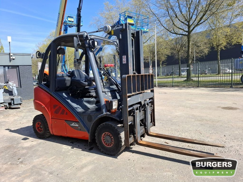 Linde H25T - Kaasutrukki: kuva Linde H25T - Kaasutrukki Linde H25T - Kaasutrukki: kuva Linde H25T - Kaasutrukki