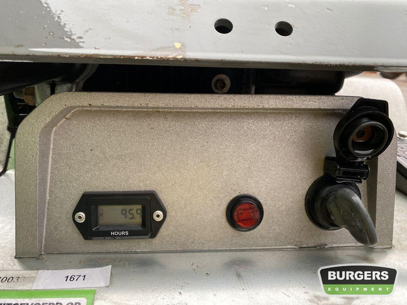 Neuson DPU 65.55 - Tärylevy: kuva Neuson DPU 65.55 - Tärylevy Neuson DPU 65.55 - Tärylevy: kuva Neuson DPU 65.55 - Tärylevy