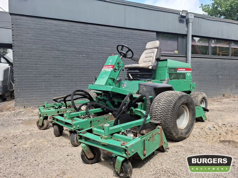 Ransomes AR250 - Ruohonleikkuri: kuva Ransomes AR250 - Ruohonleikkuri Ransomes AR250 - Ruohonleikkuri: kuva Ransomes AR250 - Ruohonleikkuri