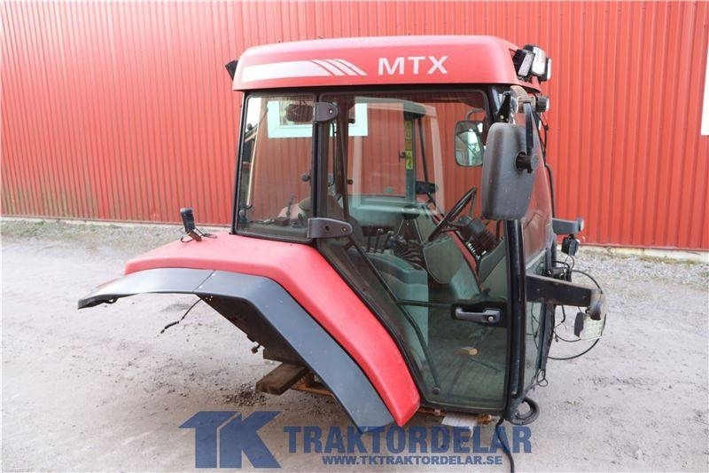 McCormick MTX 185 - Ohjaamo - Maatalouskoneet: kuva McCormick MTX 185 - Ohjaamo - Maatalouskoneet McCormick MTX 185 - Ohjaamo - Maatalouskoneet: kuva McCormick MTX 185 - Ohjaamo - Maatalouskoneet