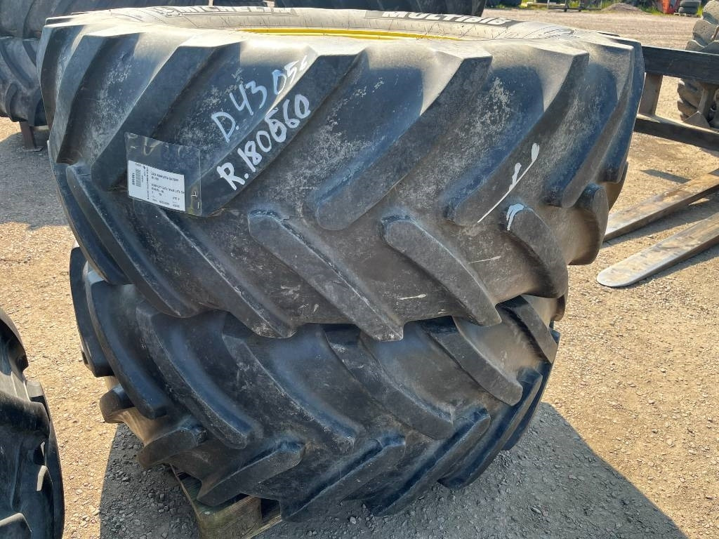 Michelin 540/65R30 till John Deere 7430 - Rengas - Maatalouskoneet: kuva Michelin 540/65R30 till John Deere 7430 - Rengas - Maatalouskoneet Michelin 540/65R30 till John Deere 7430 - Rengas - Maatalouskoneet: kuva Michelin 540/65R30 till John Deere 7430 - Rengas - Maatalouskoneet