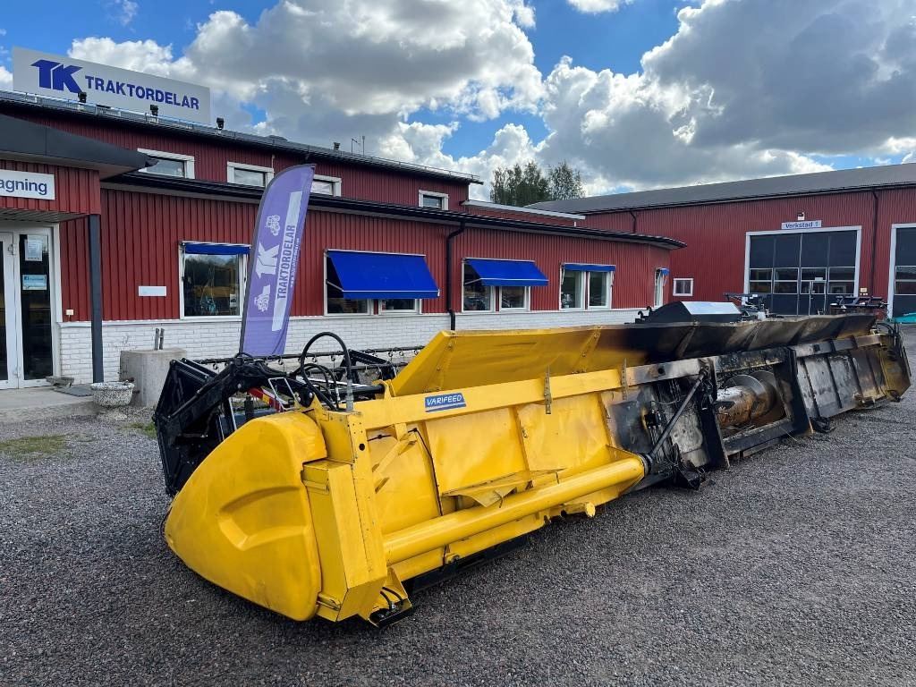 New Holland 35G Skärbord / Header - Leikkuupöytä: kuva New Holland 35G Skärbord / Header - Leikkuupöytä New Holland 35G Skärbord / Header - Leikkuupöytä: kuva New Holland 35G Skärbord / Header - Leikkuupöytä