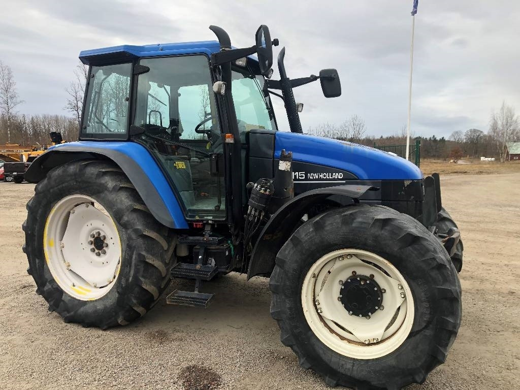 New Holland TS 115 Dismantled: only spare parts - Traktori: kuva New Holland TS 115 Dismantled: only spare parts - Traktori New Holland TS 115 Dismantled: only spare parts - Traktori: kuva New Holland TS 115 Dismantled: only spare parts - Traktori