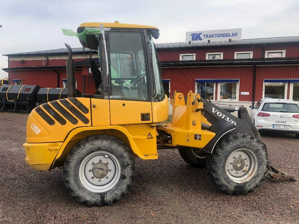 Volvo L 30 B Dismantled: only spare parts - Pyöräkuormaaja: kuva Volvo L 30 B Dismantled: only spare parts - Pyöräkuormaaja Volvo L 30 B Dismantled: only spare parts - Pyöräkuormaaja: kuva Volvo L 30 B Dismantled: only spare parts - Pyöräkuormaaja