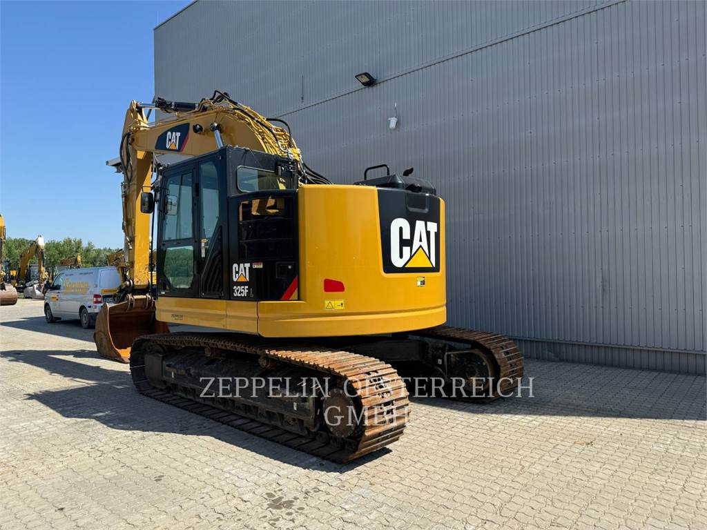 CAT 325FLCR - Telakaivukone: kuva CAT 325FLCR - Telakaivukone CAT 325FLCR - Telakaivukone: kuva CAT 325FLCR - Telakaivukone