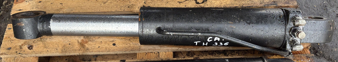 CAT Caterpillar TH336 TH 336 Siłownik Wychyłu Łyżki - Hydraulisylinteri - Kurottaja: kuva CAT Caterpillar TH336 TH 336 Siłownik Wychyłu Łyżki - Hydraulisylinteri - Kurottaja CAT Caterpillar TH336 TH 336 Siłownik Wychyłu Łyżki - Hydraulisylinteri - Kurottaja: kuva CAT Caterpillar TH336 TH 336 Siłownik Wychyłu Łyżki - Hydraulisylinteri - Kurottaja