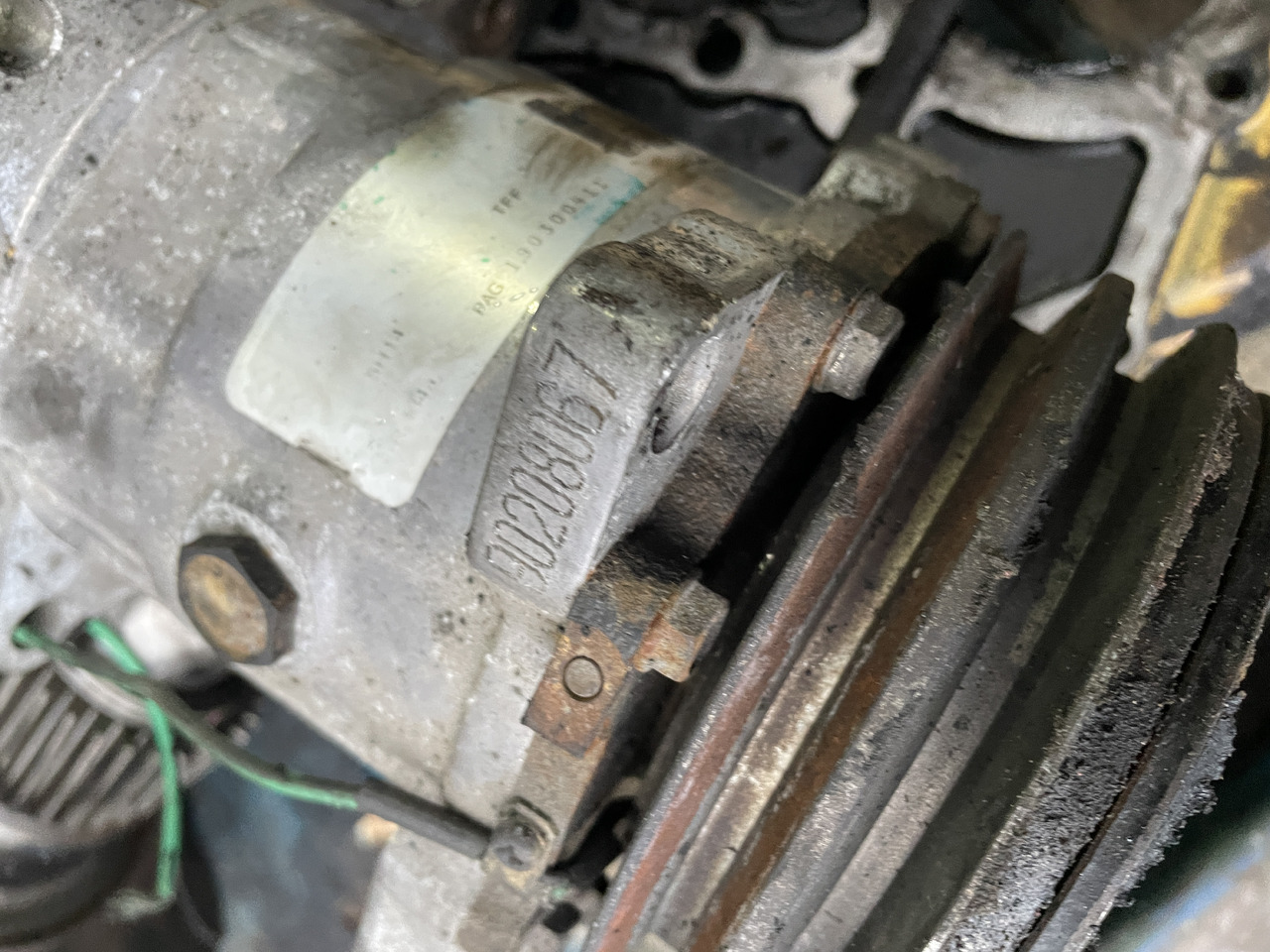 Caterpillar Cat Perkins 1106D C6.6 - spręźarka klimatyzacji - Ilmastoinnin kompressori - Rakennuskoneet: kuva Caterpillar Cat Perkins 1106D C6.6 - spręźarka klimatyzacji - Ilmastoinnin kompressori - Rakennuskoneet Caterpillar Cat Perkins 1106D C6.6 - spręźarka klimatyzacji - Ilmastoinnin kompressori - Rakennuskoneet: kuva Caterpillar Cat Perkins 1106D C6.6 - spręźarka klimatyzacji - Ilmastoinnin kompressori - Rakennuskoneet