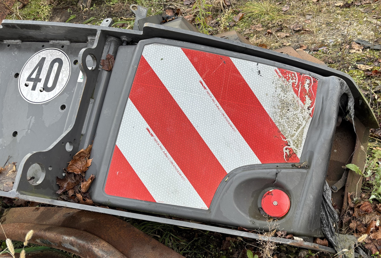 Claas Jaguar 970 Rama Tylna Tył Ramy 0026877612 00 2687 761 2 - Runko/ Alusta - Maatalouskoneet: kuva Claas Jaguar 970 Rama Tylna Tył Ramy 0026877612 00 2687 761 2 - Runko/ Alusta - Maatalouskoneet Claas Jaguar 970 Rama Tylna Tył Ramy 0026877612 00 2687 761 2 - Runko/ Alusta - Maatalouskoneet: kuva Claas Jaguar 970 Rama Tylna Tył Ramy 0026877612 00 2687 761 2 - Runko/ Alusta - Maatalouskoneet