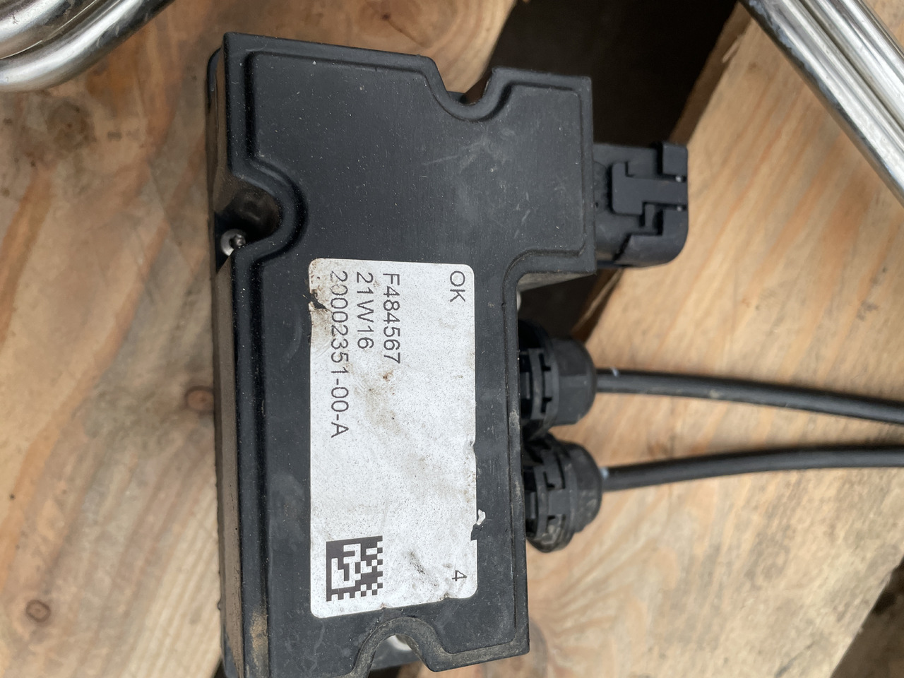 Claas Jaguar Lexion Tucano Xerion - czujnik poziomu jakości AdBlue 0007732073 - Anturi - Maatalouskoneet: kuva Claas Jaguar Lexion Tucano Xerion - czujnik poziomu jakości AdBlue 0007732073 - Anturi - Maatalouskoneet Claas Jaguar Lexion Tucano Xerion - czujnik poziomu jakości AdBlue 0007732073 - Anturi - Maatalouskoneet: kuva Claas Jaguar Lexion Tucano Xerion - czujnik poziomu jakości AdBlue 0007732073 - Anturi - Maatalouskoneet