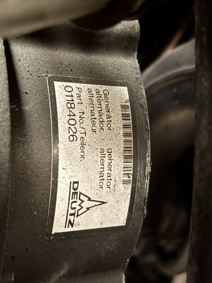DEUTZ 3.6 75 KM (55.4 kW) Silnik CZĘŚCI Manitou MT1033TCD3.6L04 MT 1033 TCD 3.6 L04 C4DI90 - Moottori ja osat - Rakennuskoneet: kuva  DEUTZ 3.6 75 KM (55.4 kW) Silnik CZĘŚCI Manitou MT1033TCD3.6L04 MT 1033 TCD 3.6 L04 C4DI90 - Moottori ja osat - Rakennuskoneet DEUTZ 3.6 75 KM (55.4 kW) Silnik CZĘŚCI Manitou MT1033TCD3.6L04 MT 1033 TCD 3.6 L04 C4DI90 - Moottori ja osat - Rakennuskoneet: kuva  DEUTZ 3.6 75 KM (55.4 kW) Silnik CZĘŚCI Manitou MT1033TCD3.6L04 MT 1033 TCD 3.6 L04 C4DI90 - Moottori ja osat - Rakennuskoneet