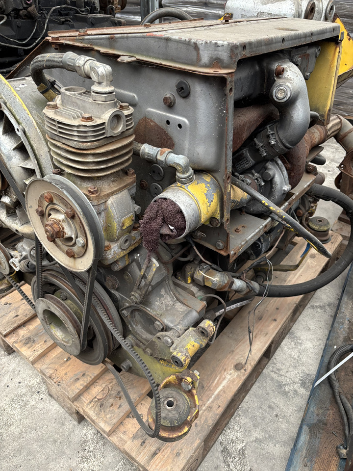 Deutz BF4L913 BF4L 913 Silnik Chłodzony Powietrzem Kompletny z Turbiną Chłodnicą - Moottori - Maatalouskoneet: kuva Deutz BF4L913 BF4L 913 Silnik Chłodzony Powietrzem Kompletny z Turbiną Chłodnicą - Moottori - Maatalouskoneet Deutz BF4L913 BF4L 913 Silnik Chłodzony Powietrzem Kompletny z Turbiną Chłodnicą - Moottori - Maatalouskoneet: kuva Deutz BF4L913 BF4L 913 Silnik Chłodzony Powietrzem Kompletny z Turbiną Chłodnicą - Moottori - Maatalouskoneet