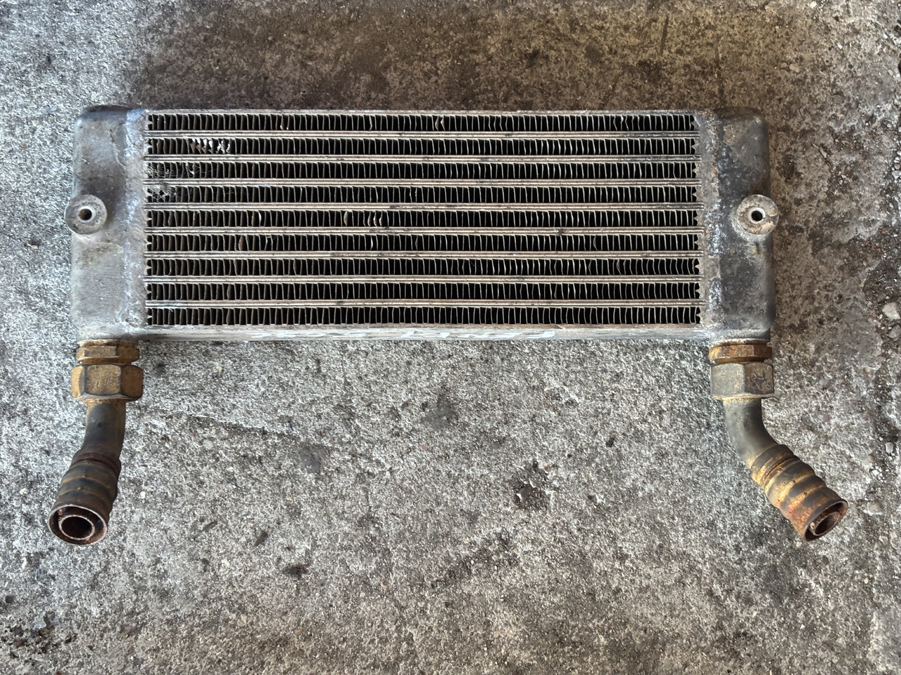 FENDT 509 C 509C Chłodnica - Jäähdytin - Maatalouskoneet: kuva FENDT 509 C 509C Chłodnica - Jäähdytin - Maatalouskoneet FENDT 509 C 509C Chłodnica - Jäähdytin - Maatalouskoneet: kuva FENDT 509 C 509C Chłodnica - Jäähdytin - Maatalouskoneet