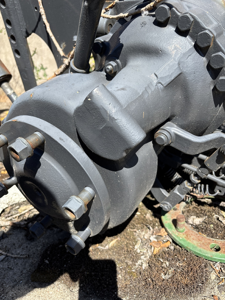 Fendt 260S 260V - zwolnica półoś 360108150013 - Vetoakseli - Maatalouskoneet: kuva Fendt 260S 260V - zwolnica półoś 360108150013 - Vetoakseli - Maatalouskoneet Fendt 260S 260V - zwolnica półoś 360108150013 - Vetoakseli - Maatalouskoneet: kuva Fendt 260S 260V - zwolnica półoś 360108150013 - Vetoakseli - Maatalouskoneet