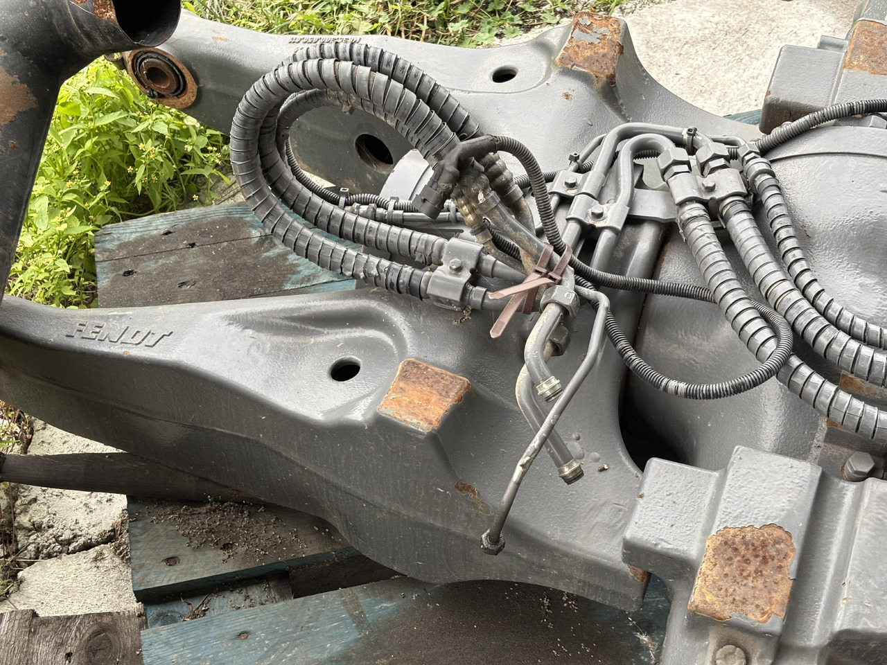 Fendt 828 Obudowa Osi Łuk Osi 755/137 F835300020180 F835300020160 E835300020012 - Taka-akseli - Maatalouskoneet: kuva Fendt 828 Obudowa Osi Łuk Osi 755/137 F835300020180 F835300020160 E835300020012 - Taka-akseli - Maatalouskoneet Fendt 828 Obudowa Osi Łuk Osi 755/137 F835300020180 F835300020160 E835300020012 - Taka-akseli - Maatalouskoneet: kuva Fendt 828 Obudowa Osi Łuk Osi 755/137 F835300020180 F835300020160 E835300020012 - Taka-akseli - Maatalouskoneet