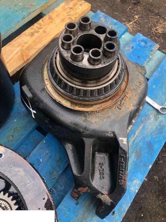 JCB 530 - Piasta - Pyörän napa - Maatalouskoneet: kuva JCB 530 - Piasta - Pyörän napa - Maatalouskoneet JCB 530 - Piasta - Pyörän napa - Maatalouskoneet: kuva JCB 530 - Piasta - Pyörän napa - Maatalouskoneet