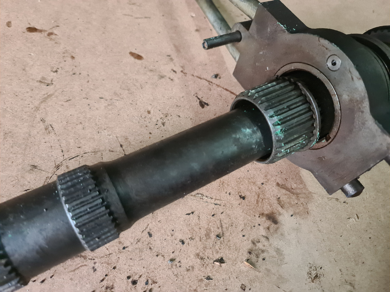 John Deere 4650, 4850 WAŁ NAPĘDOWY R89463 RE35974 R70800 AR94272 - Vetoakseli - Maatalouskoneet: kuva John Deere 4650, 4850 WAŁ NAPĘDOWY R89463 RE35974 R70800 AR94272 - Vetoakseli - Maatalouskoneet John Deere 4650, 4850 WAŁ NAPĘDOWY R89463 RE35974 R70800 AR94272 - Vetoakseli - Maatalouskoneet: kuva John Deere 4650, 4850 WAŁ NAPĘDOWY R89463 RE35974 R70800 AR94272 - Vetoakseli - Maatalouskoneet