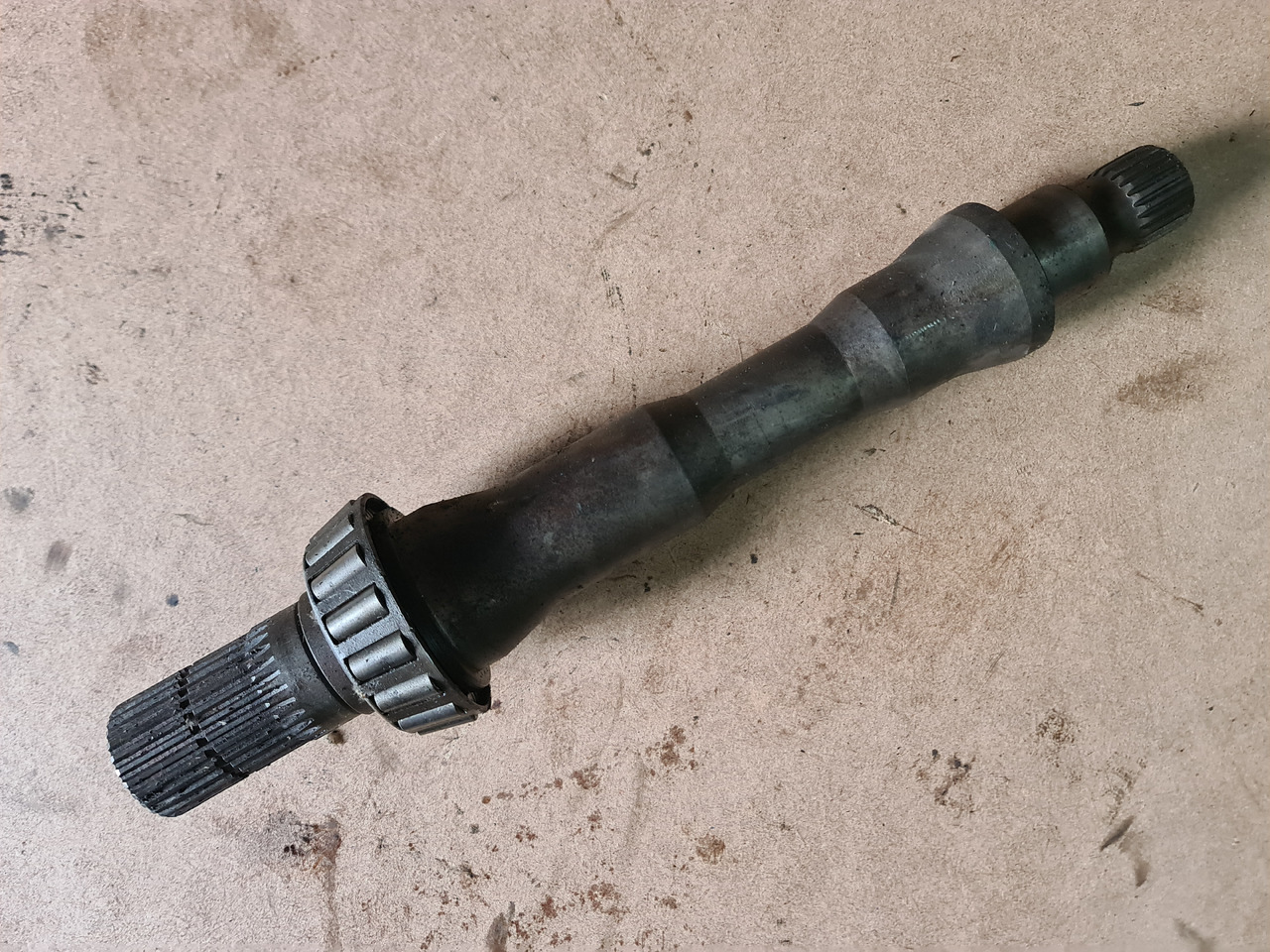 John Deere 4650 4850 Wał Napędowy Pierścień Łożysko R71495 R80327 JD10129 - Vetoakseli - Maatalouskoneet: kuva John Deere 4650 4850 Wał Napędowy Pierścień Łożysko R71495 R80327 JD10129 - Vetoakseli - Maatalouskoneet John Deere 4650 4850 Wał Napędowy Pierścień Łożysko R71495 R80327 JD10129 - Vetoakseli - Maatalouskoneet: kuva John Deere 4650 4850 Wał Napędowy Pierścień Łożysko R71495 R80327 JD10129 - Vetoakseli - Maatalouskoneet