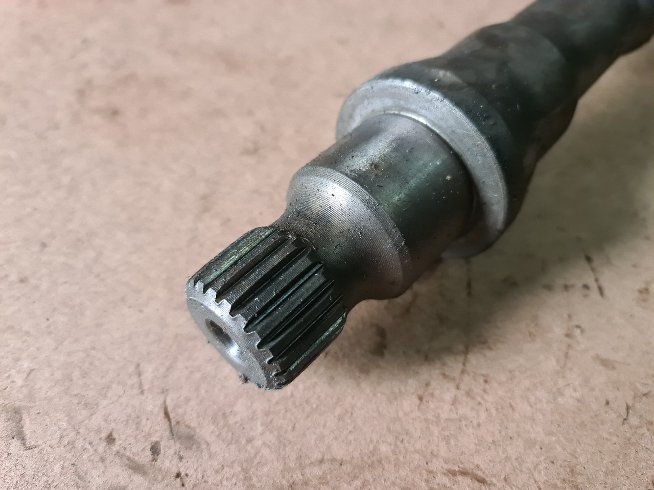 John Deere 4650 4850 Wał Napędowy Pierścień Łożysko R71495 R80327 JD10129 - Vetoakseli - Maatalouskoneet: kuva John Deere 4650 4850 Wał Napędowy Pierścień Łożysko R71495 R80327 JD10129 - Vetoakseli - Maatalouskoneet John Deere 4650 4850 Wał Napędowy Pierścień Łożysko R71495 R80327 JD10129 - Vetoakseli - Maatalouskoneet: kuva John Deere 4650 4850 Wał Napędowy Pierścień Łożysko R71495 R80327 JD10129 - Vetoakseli - Maatalouskoneet