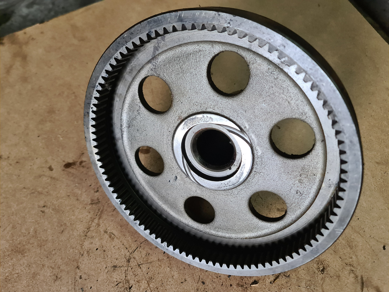 John Deere 4650, 4850 Wał Wejściowy z Przekładnią R70848 - Vetoakseli - Maatalouskoneet: kuva John Deere 4650, 4850 Wał Wejściowy z Przekładnią R70848 - Vetoakseli - Maatalouskoneet John Deere 4650, 4850 Wał Wejściowy z Przekładnią R70848 - Vetoakseli - Maatalouskoneet: kuva John Deere 4650, 4850 Wał Wejściowy z Przekładnią R70848 - Vetoakseli - Maatalouskoneet